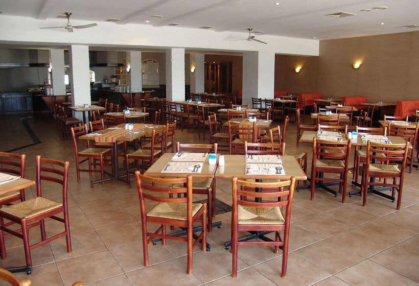 Wilderness Beach Hotel 1