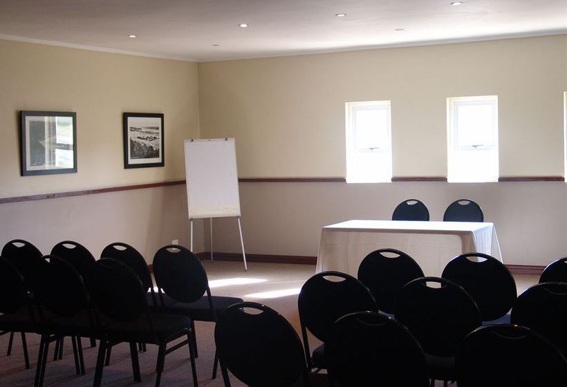 Wilderness Beach Hotel 10