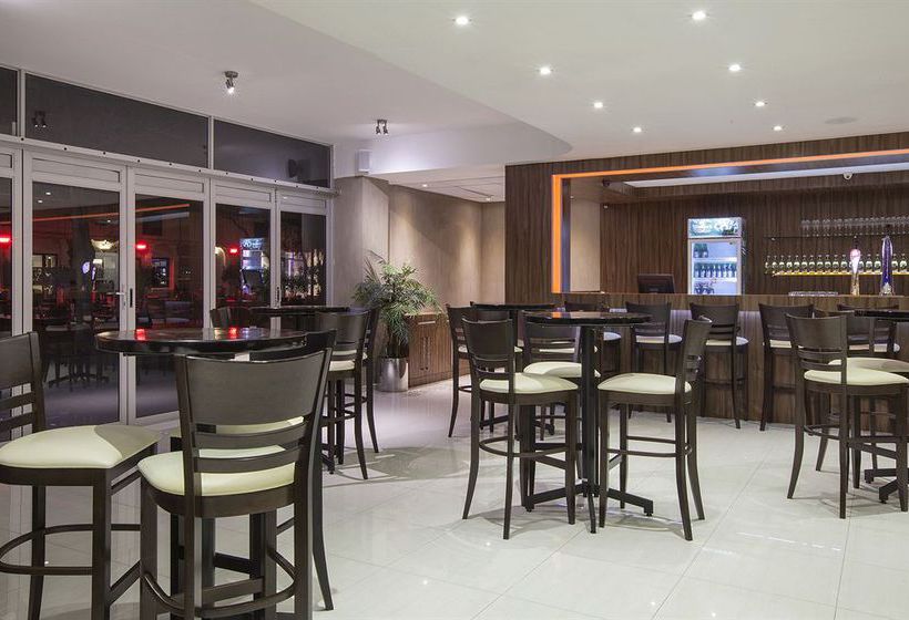 Hotel Circa On The Square 12