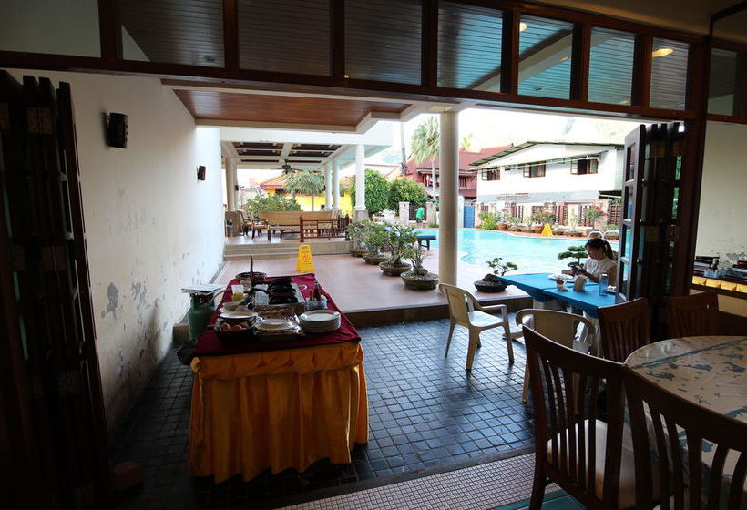 Phi Phi Hotel 8