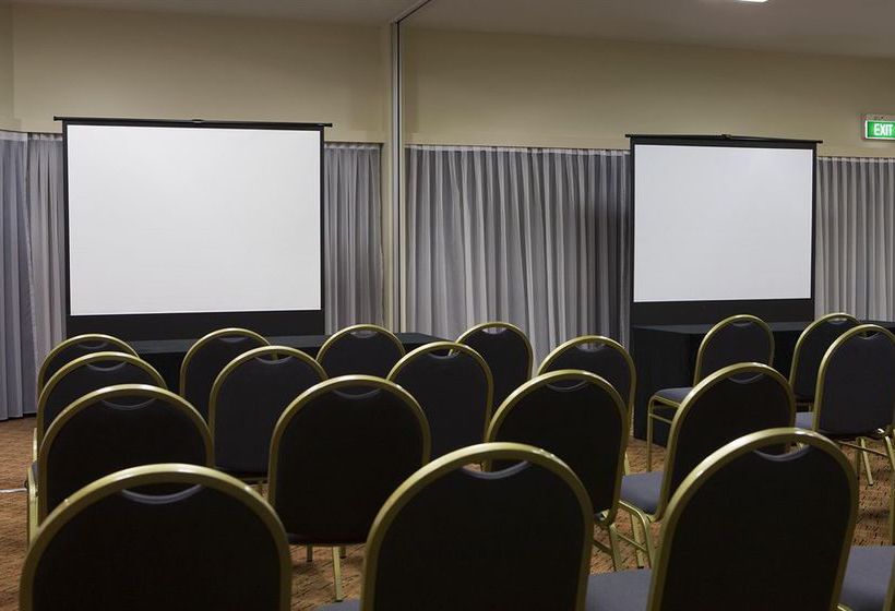 Hotel Holiday Inn Auckland Airport 11