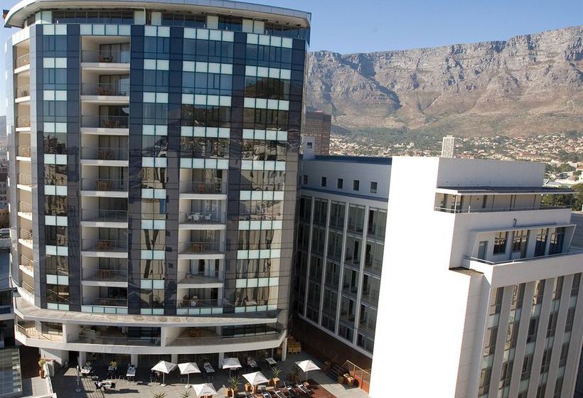 Mandela Rhodes Place Hotel 11