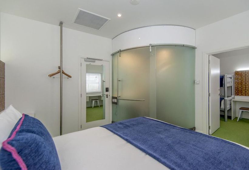 Hotel All Seasons Christchurch Cashel Street 1