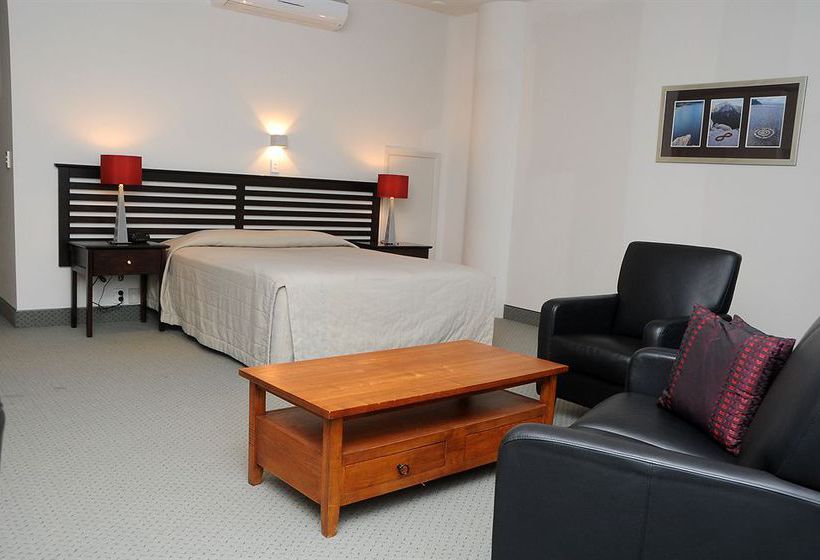 Quality Hotel Emerald 1