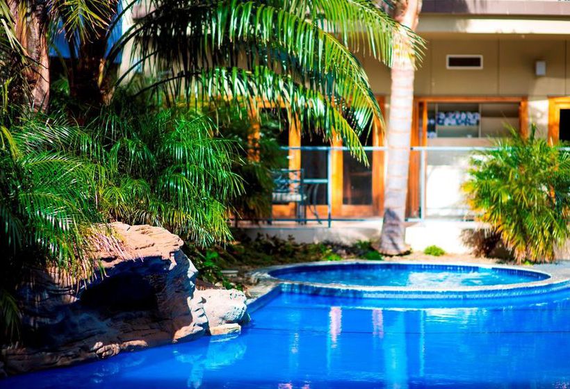 Quality Hotel Emerald 14