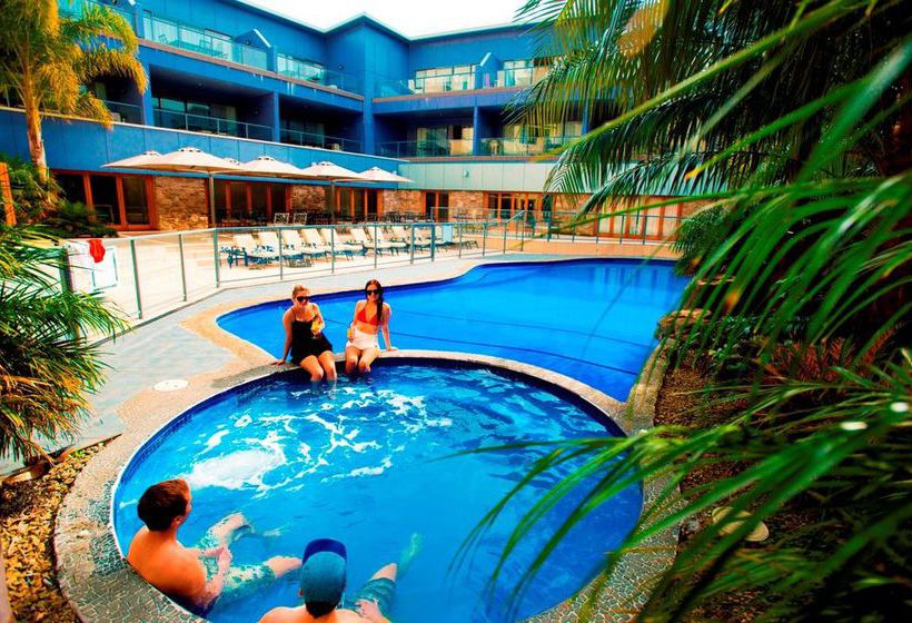 Quality Hotel Emerald 15