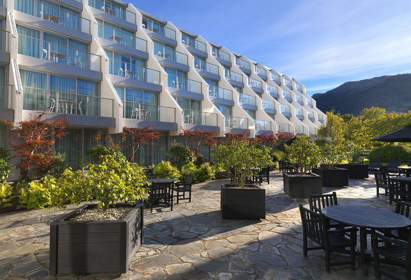 Hotel Crowne Plaza Queenstown 1