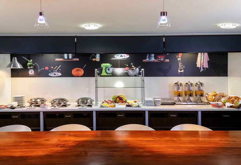 Hotel Ibis Christchurch 11