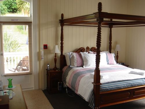 Hotel Sennen House 8