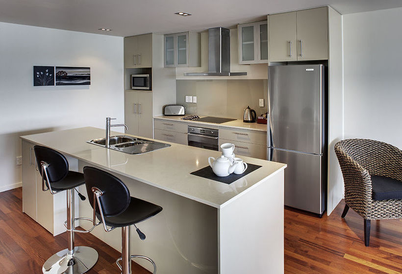 The Waterfront Suites - Heritage Boutique Collection 8