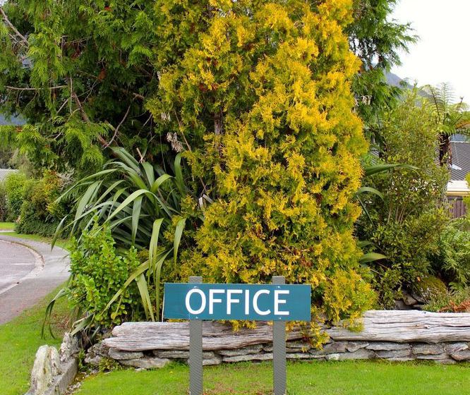 Hotel Lake Matheson 19