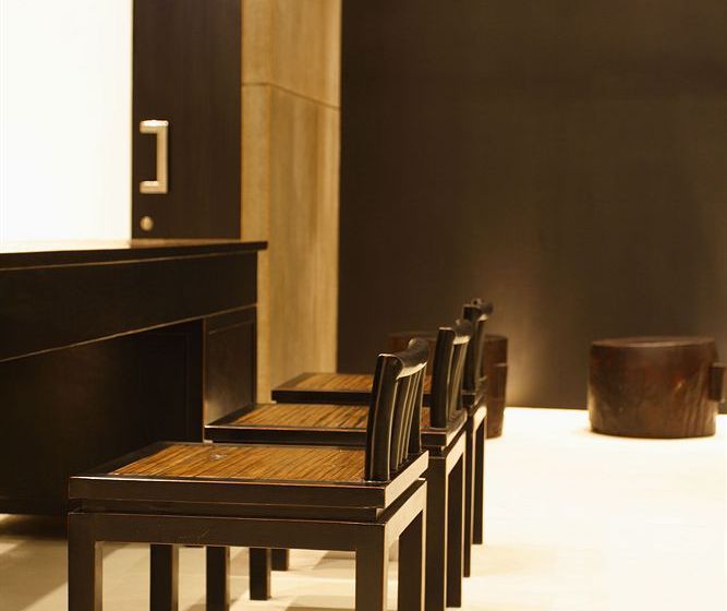 Hotel The Library 13