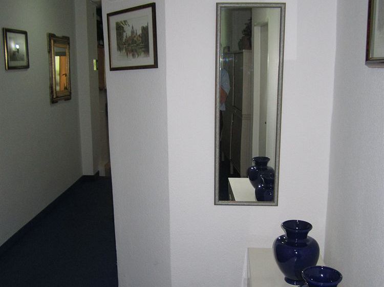 Hôtel Neue KrÂme 20