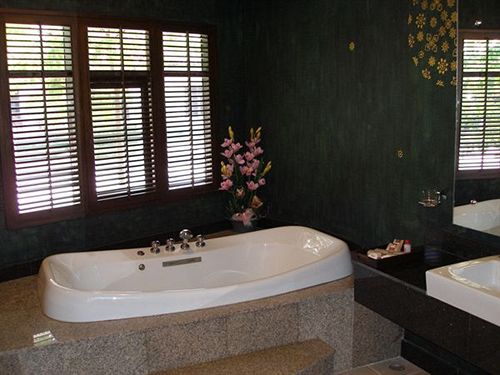 Sam Soceity Hotel & Resort 13