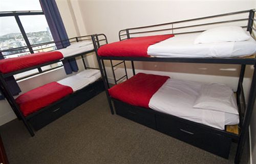 Hotel Base Wellington Backpackers 15