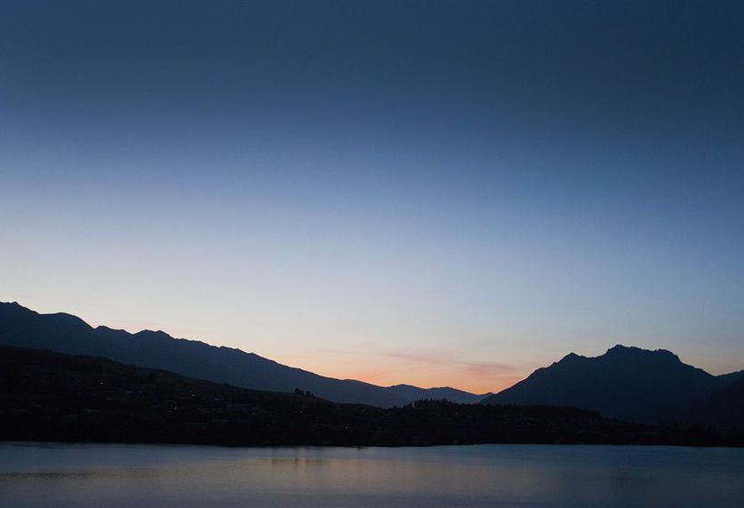 The Rees Hotel & Luxury Apartments