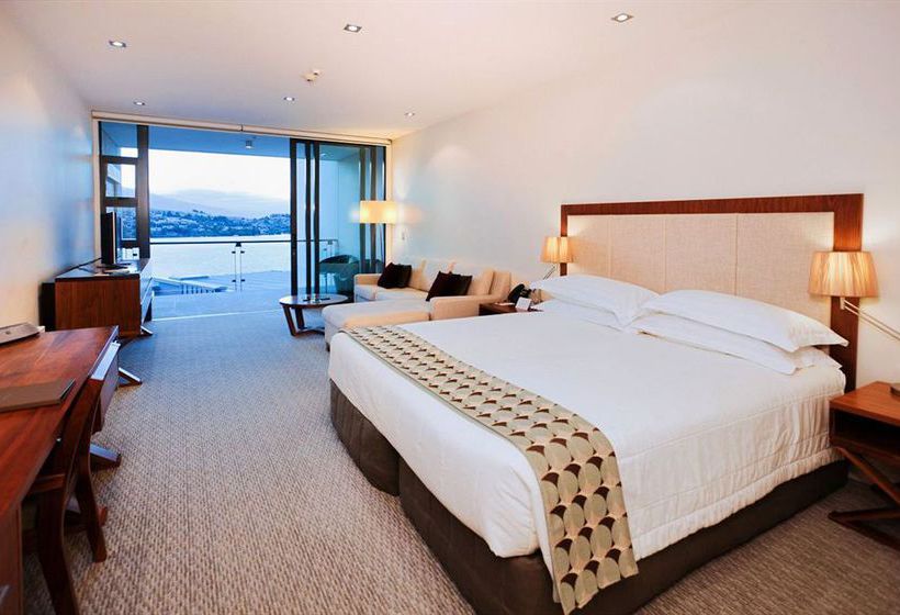 The Rees Hotel & Luxury Apartments 1