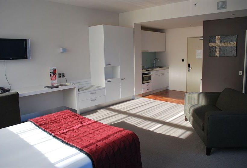 Quality Hotel Wellington 12