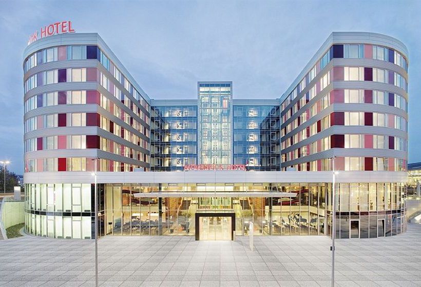 Mövenpick Hotel Stuttgart Airport & Messe 11