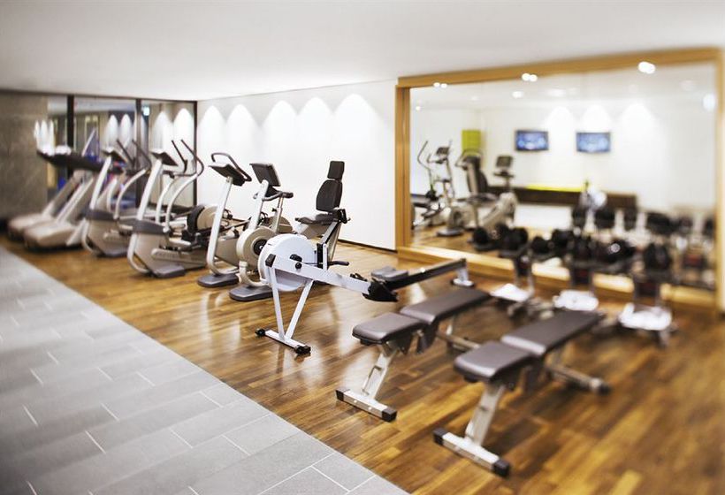 Mövenpick Hotel Stuttgart Airport & Messe 14