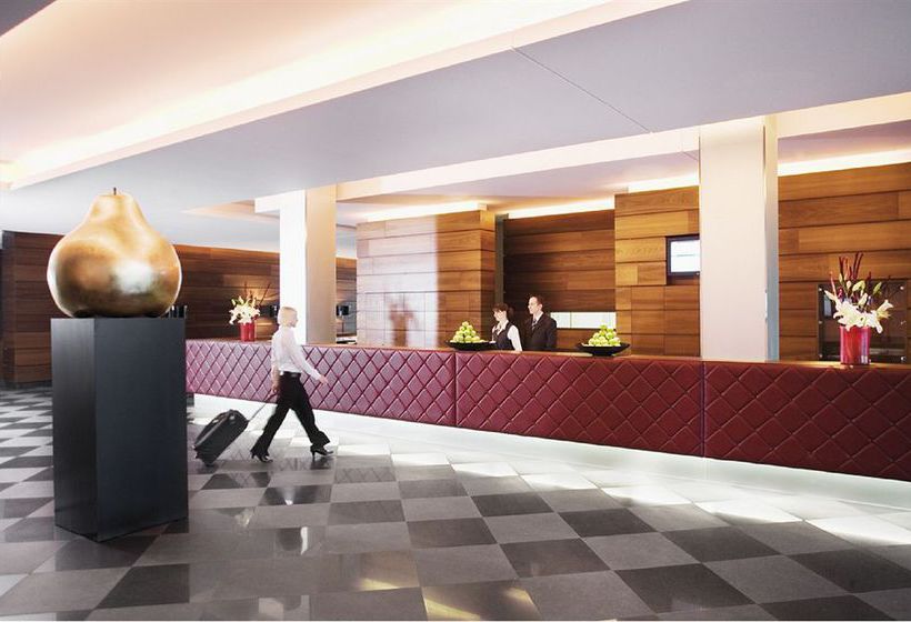 Mövenpick Hotel Stuttgart Airport & Messe 6