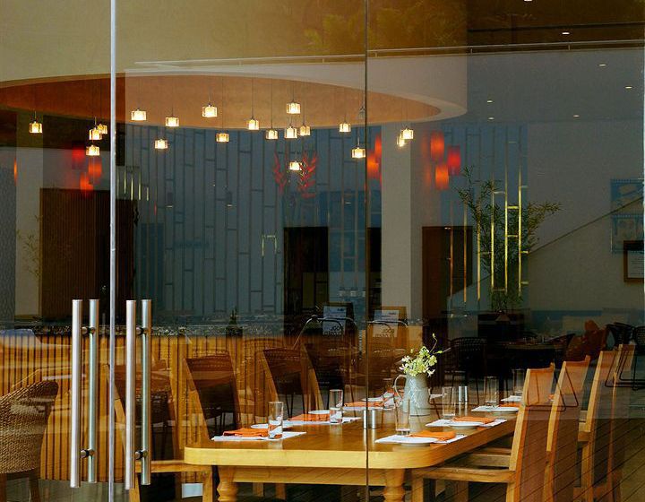 Hotel The Park Navi Mumbai 10