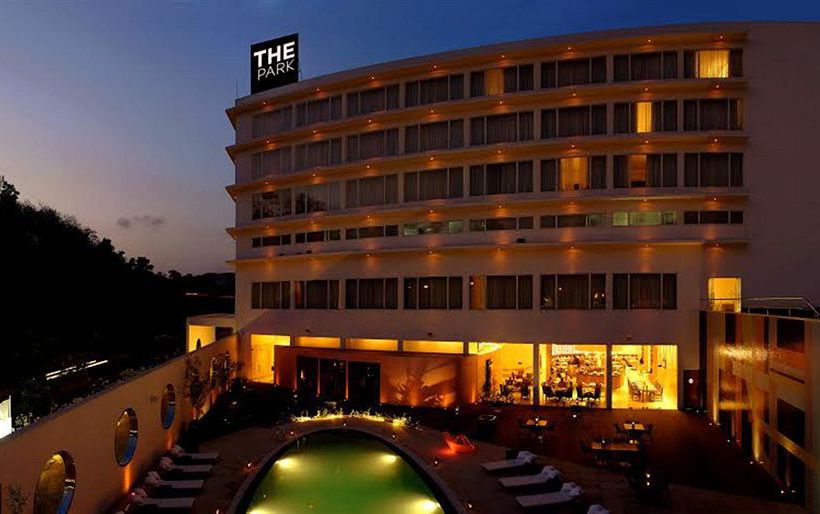 Hotel The Park Navi Mumbai 11