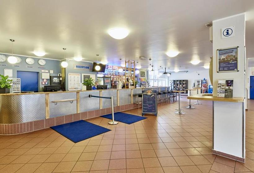 A&O City Hotel Hauptbahnhof Duesseldorf 1