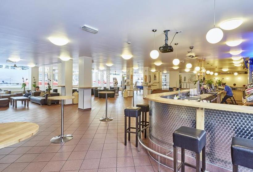 A&O City Hotel Hauptbahnhof Duesseldorf 15