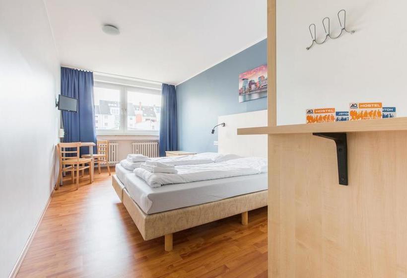 A&O City Hotel Hauptbahnhof Duesseldorf 7