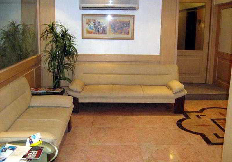 Hotel Suba Palace 10