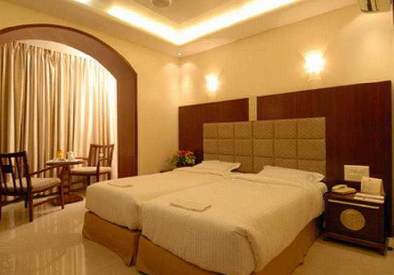 Hotel Suba Palace 13