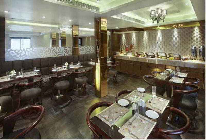 Hotel Suba Palace 20