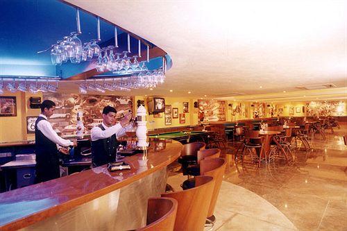 Hotel Radha Regent 18