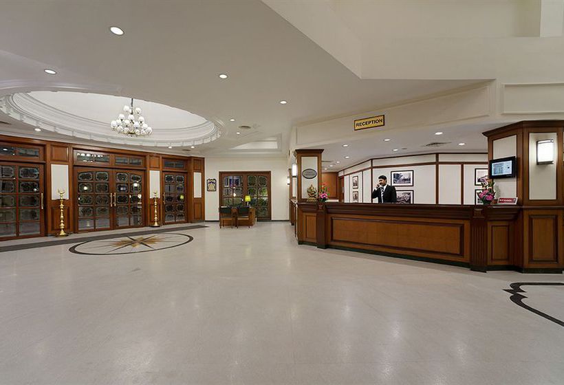 Hotel Radha Regent 7