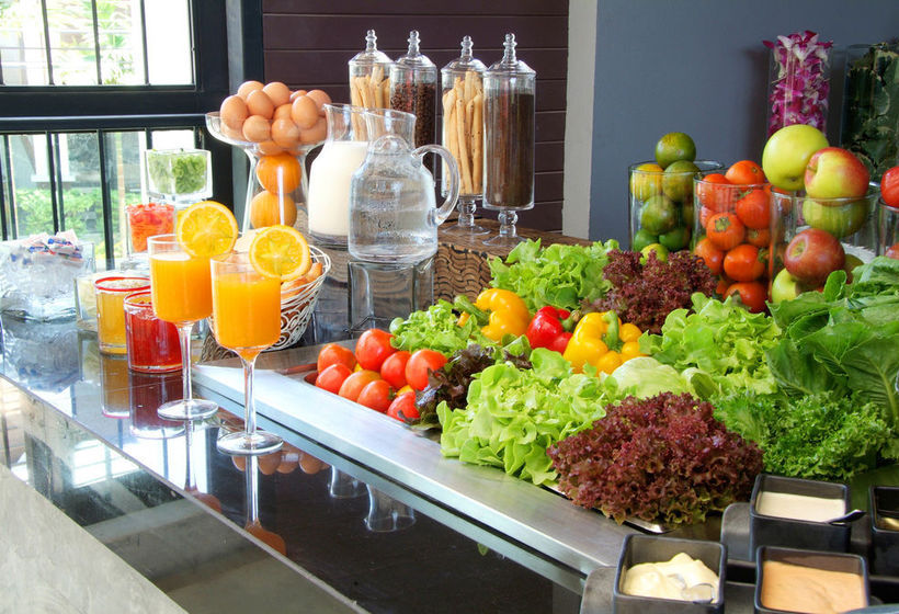 Hotel Red Ginger Chic Resort 1