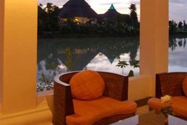 Hotel Gassan Lake City Golf Club & Resort 9