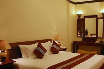 Hotel Gassan Khuntan Golf & Spa 10