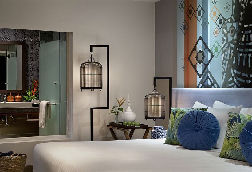 Hotel Manathai Khao Lak 11