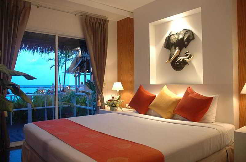 Hotel The Island Resort & Spa 2