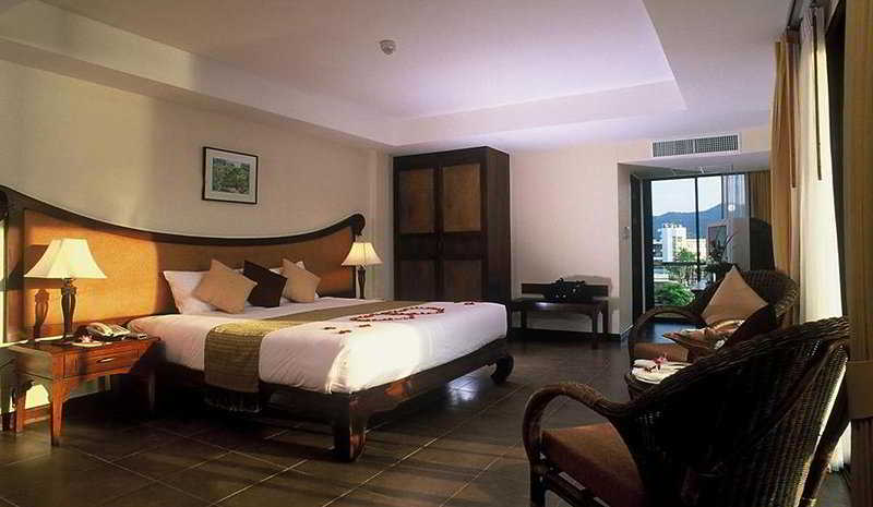 Floral Hotel Lakeview Koh Samui 8