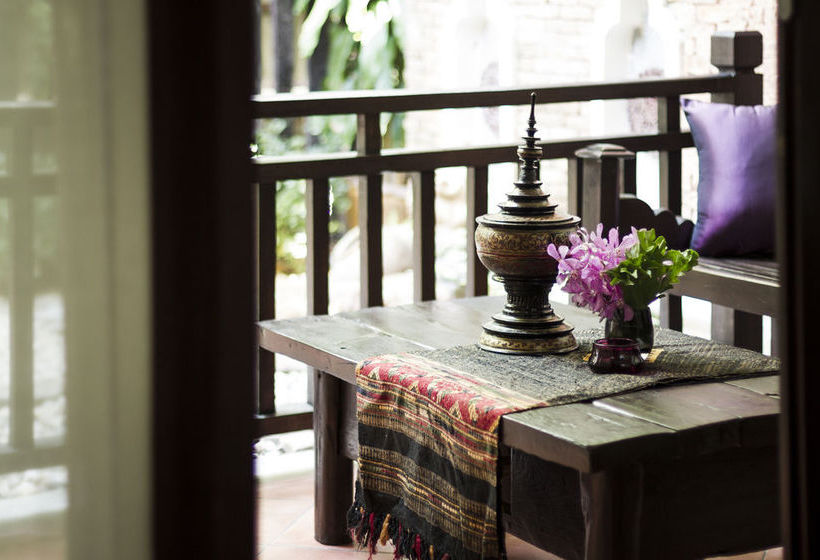 Dara Samui Beach Resort & Spa Villa 17