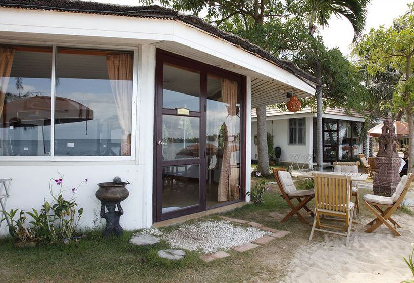 Hotel Rajapruek Samui Resort 9