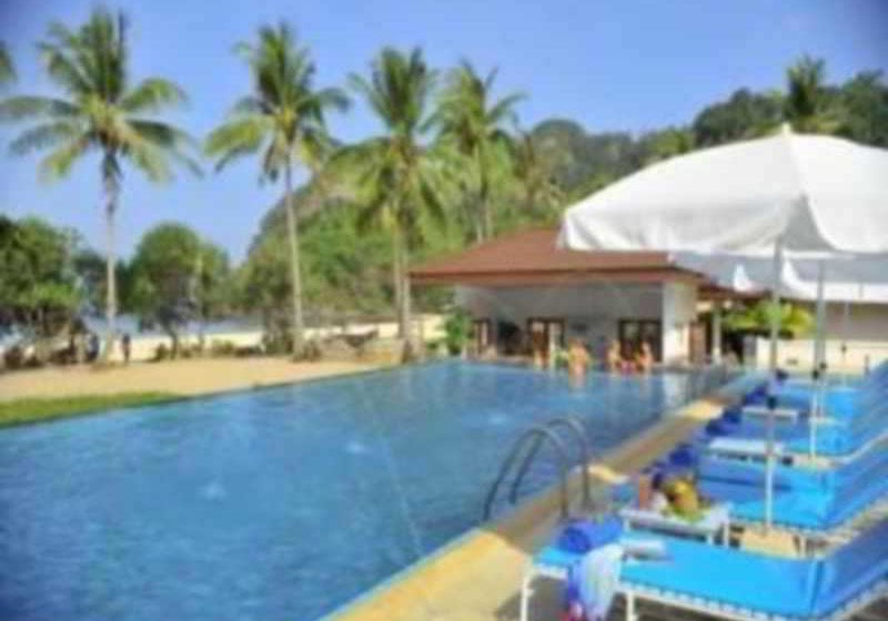 Hotel Koh Mook Charlie Beach Resort 10