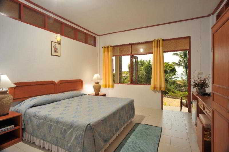 Hotel Koh Mook Charlie Beach Resort 15