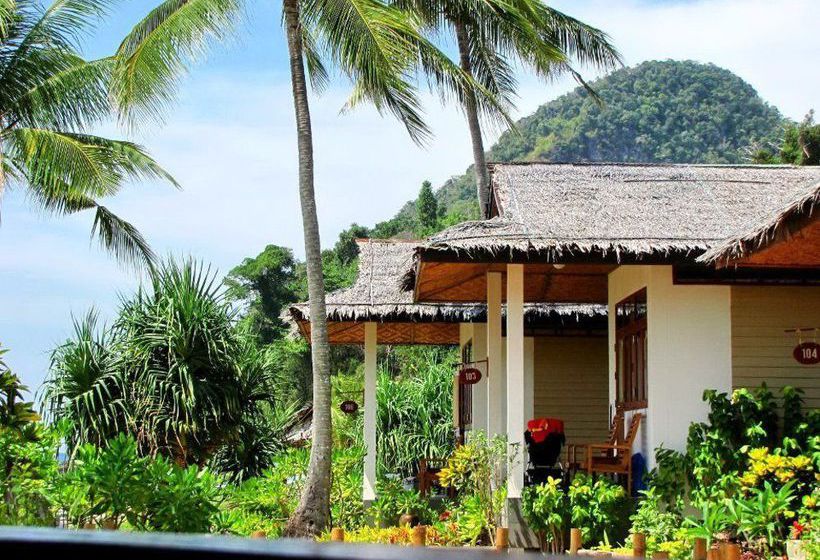 Hotel Koh Mook Charlie Beach Resort 3