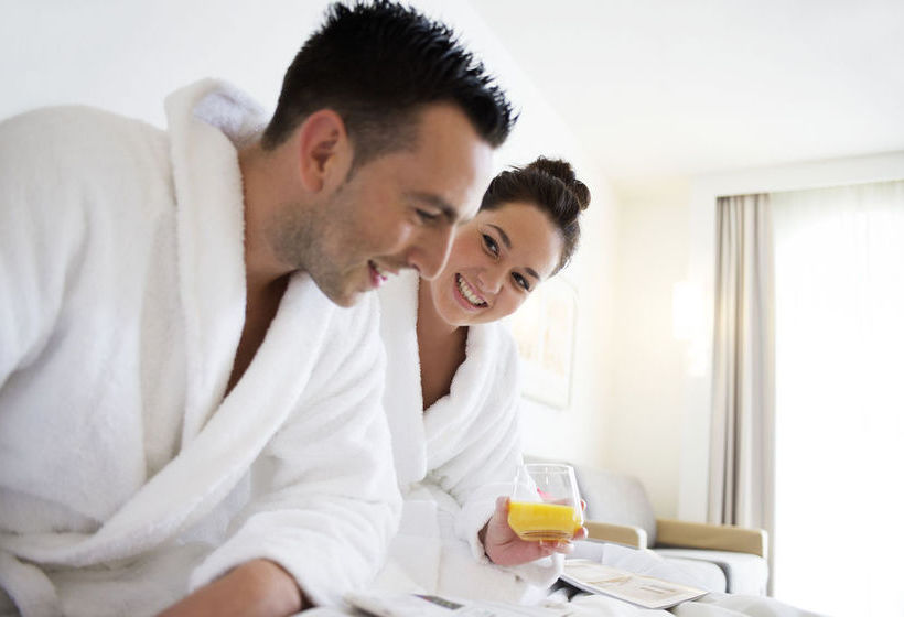 Novotel Hyderabad Airport 9