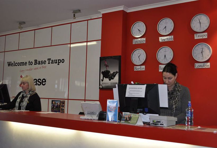 Base Taupo Hostel 2
