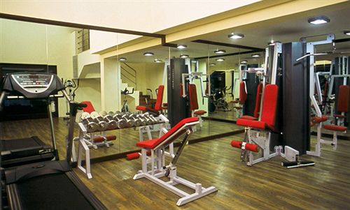 Hotel Lazy Lagoon Sarovar Portico Suites 12