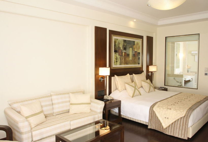 Hotel Pride Park Premier 15